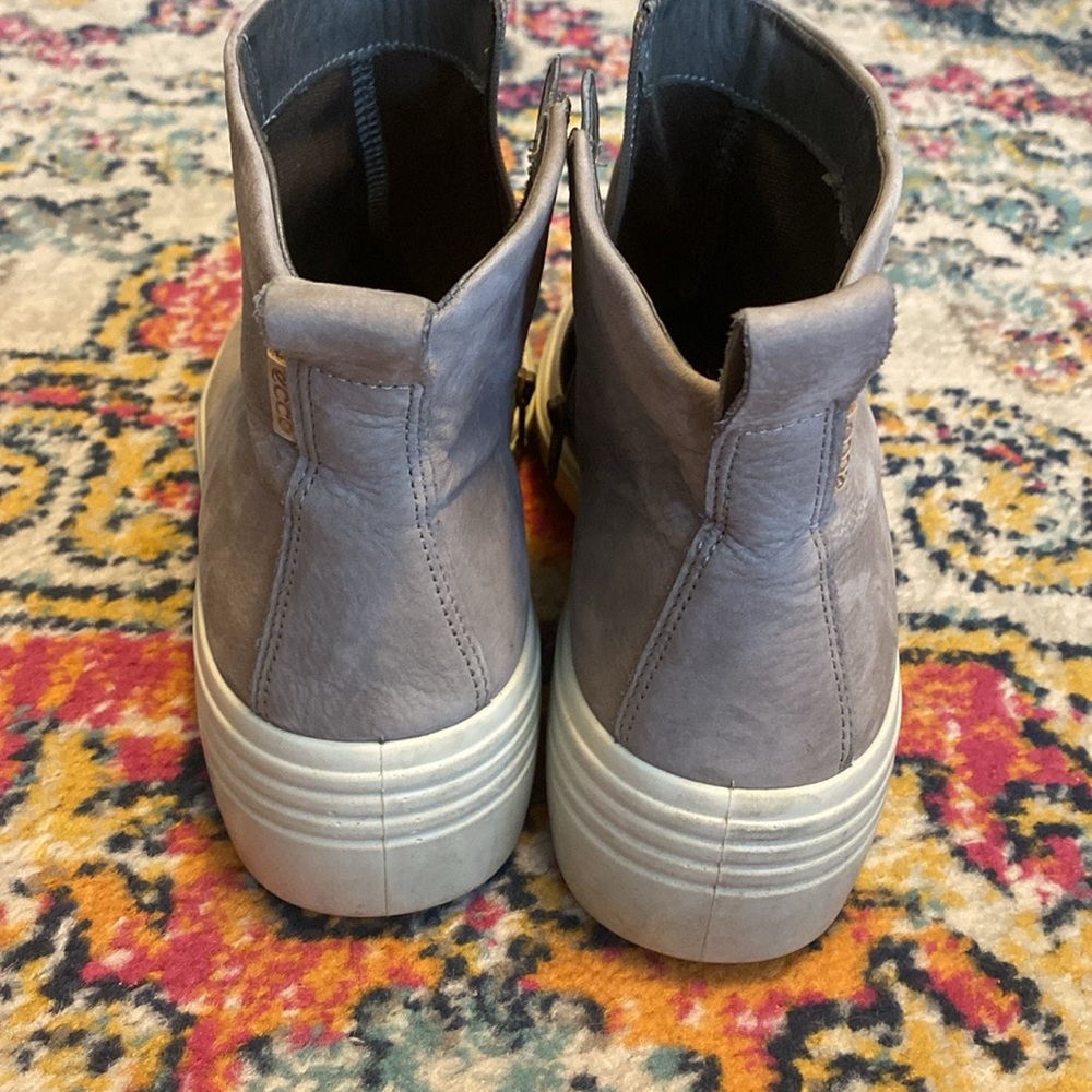 Women’s ECCO Light Gray Boots Zip Side Size 10 - 10.5 Leather - Picture 8 of 11